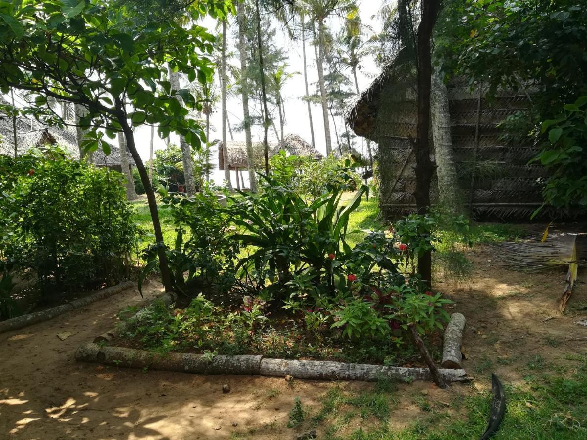 Sukriti Beach Resort Varkala Luaran gambar