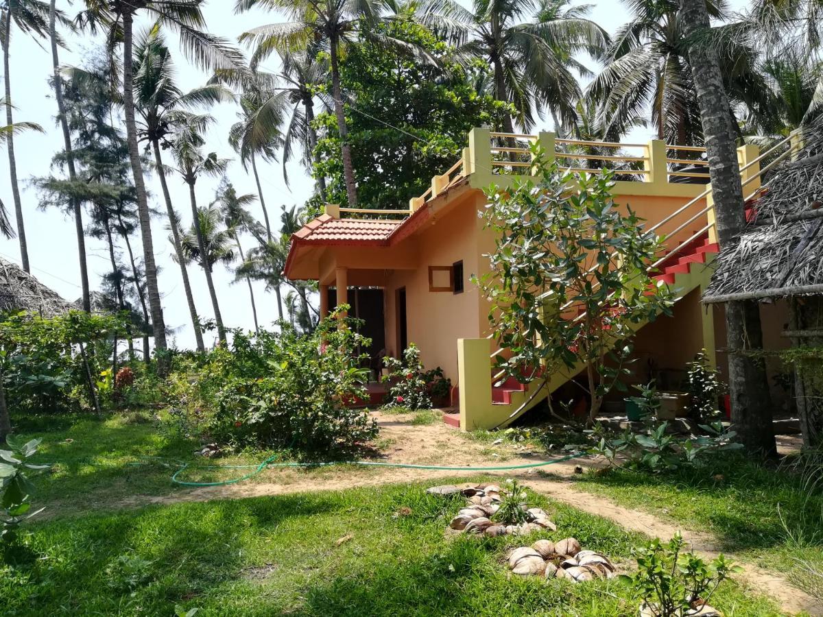 Sukriti Beach Resort Varkala Luaran gambar