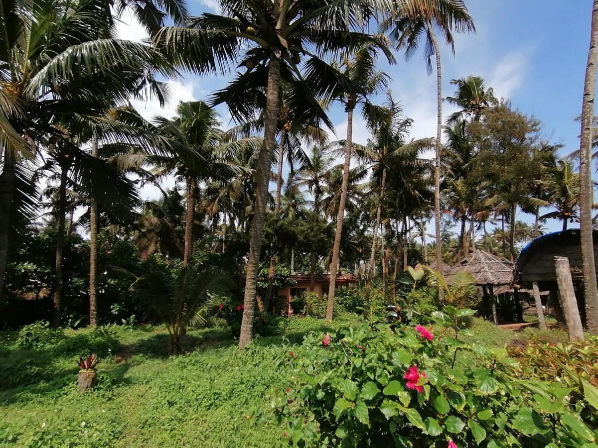 Sukriti Beach Resort Varkala Luaran gambar