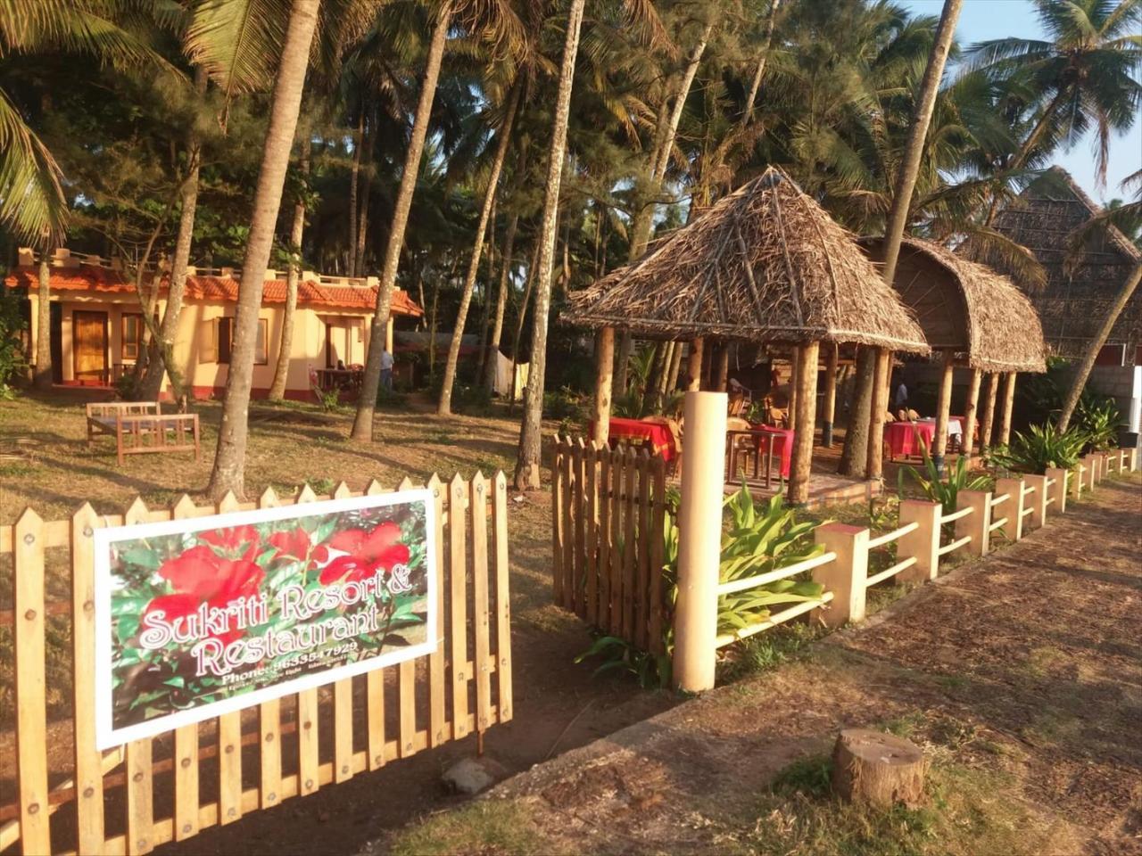 Sukriti Beach Resort Varkala Luaran gambar