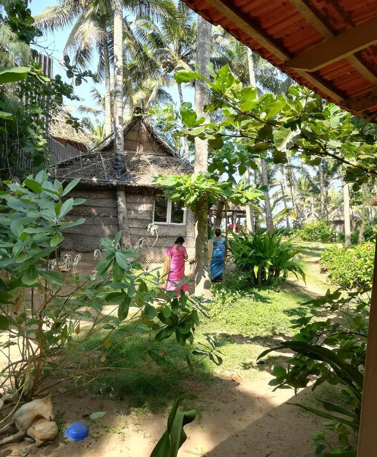 Sukriti Beach Resort Varkala Luaran gambar