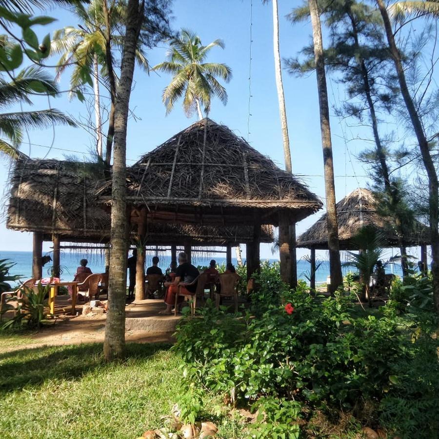 Sukriti Beach Resort Varkala Luaran gambar